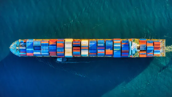Sourcing from China: Manufacturers vs Trading Companies
