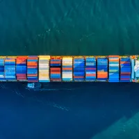 Sourcing from China: Manufacturers vs Trading Companies